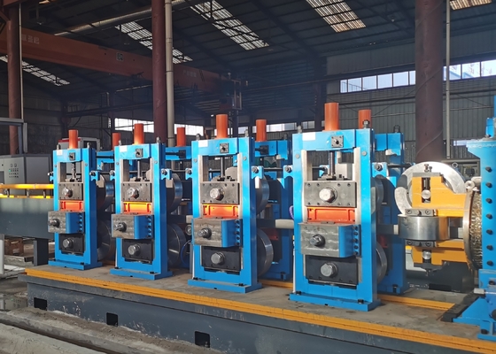 Plc 1000kw Pipe Making Machine With Long Service Life Steel Pipe Production Line