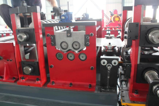 advanced 100-300mm Width Steel Tube Making Machine With Hydraulic Cut System