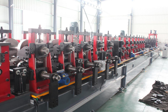 advanced 100-300mm Width Steel Tube Making Machine With Hydraulic Cut System