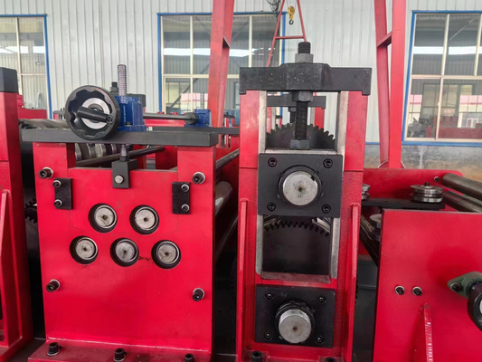 Efficient Steel Pipe Making Machine Hydraulic Cutting 15-20m/Min Speed