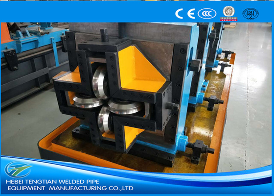 Round / Rectangular ERW Steel Pipe Production Line Worm Gearing Friction Saw Cutting