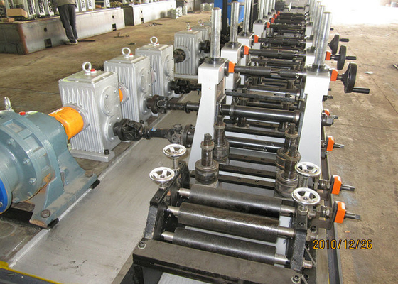 Square High Precision D2 Materials Steel Pipe Making Machine