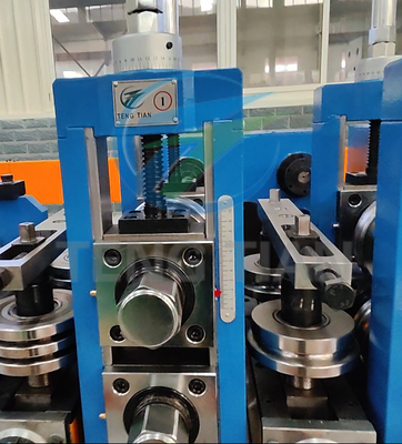 Carbon Steel Pipe Manufacturing Machine 200KW HF solid state welder