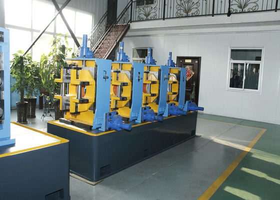 Carbon Steel ERW Pipe Mill Machine / Pipe Tube Mill Max 80m/Min Worm Gearing