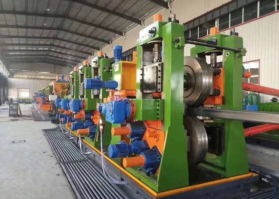 ERW Steel Pipe Production Line The Steel Belt Feeding Unit, Through The Roll Bring Curled Up Into A Tube Billet Steel