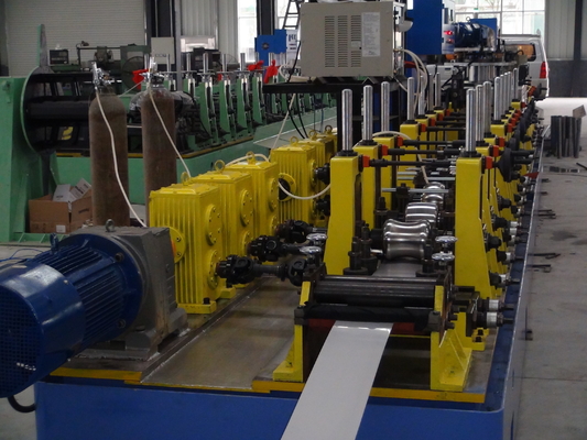 PLC Control ERW Steel Pipe Making Machine 40-114mm OD