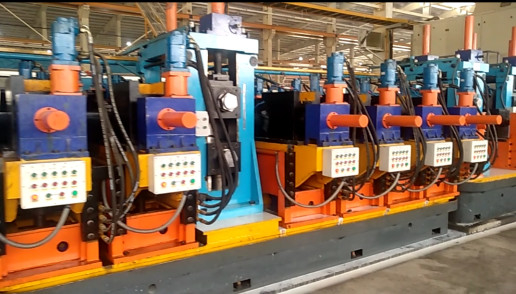 127 Straight Seam Precision High Speed Tube Mill For Oil Road Building Materials