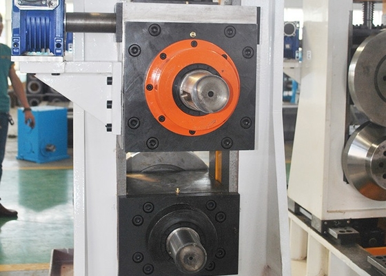 Square Size 70x70-200x200mm Erw Tube Mill Machine For Thickness 4.0-12mm